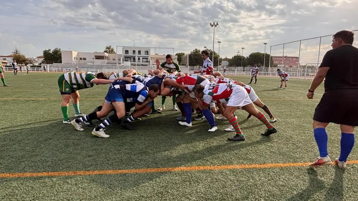 Melé en un partido del Club Amigos del Rugby de Sevilla